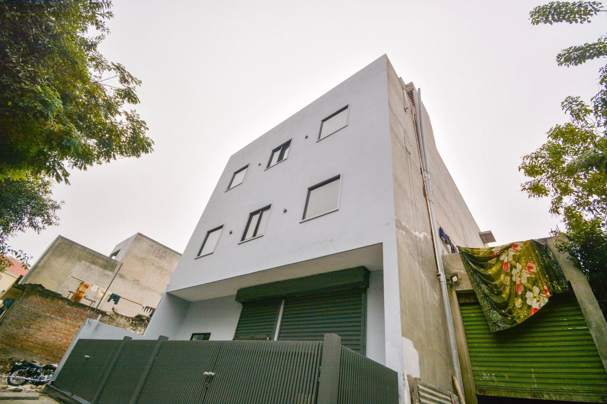 Hotel O White Solitaire Ludhiana Esterno foto